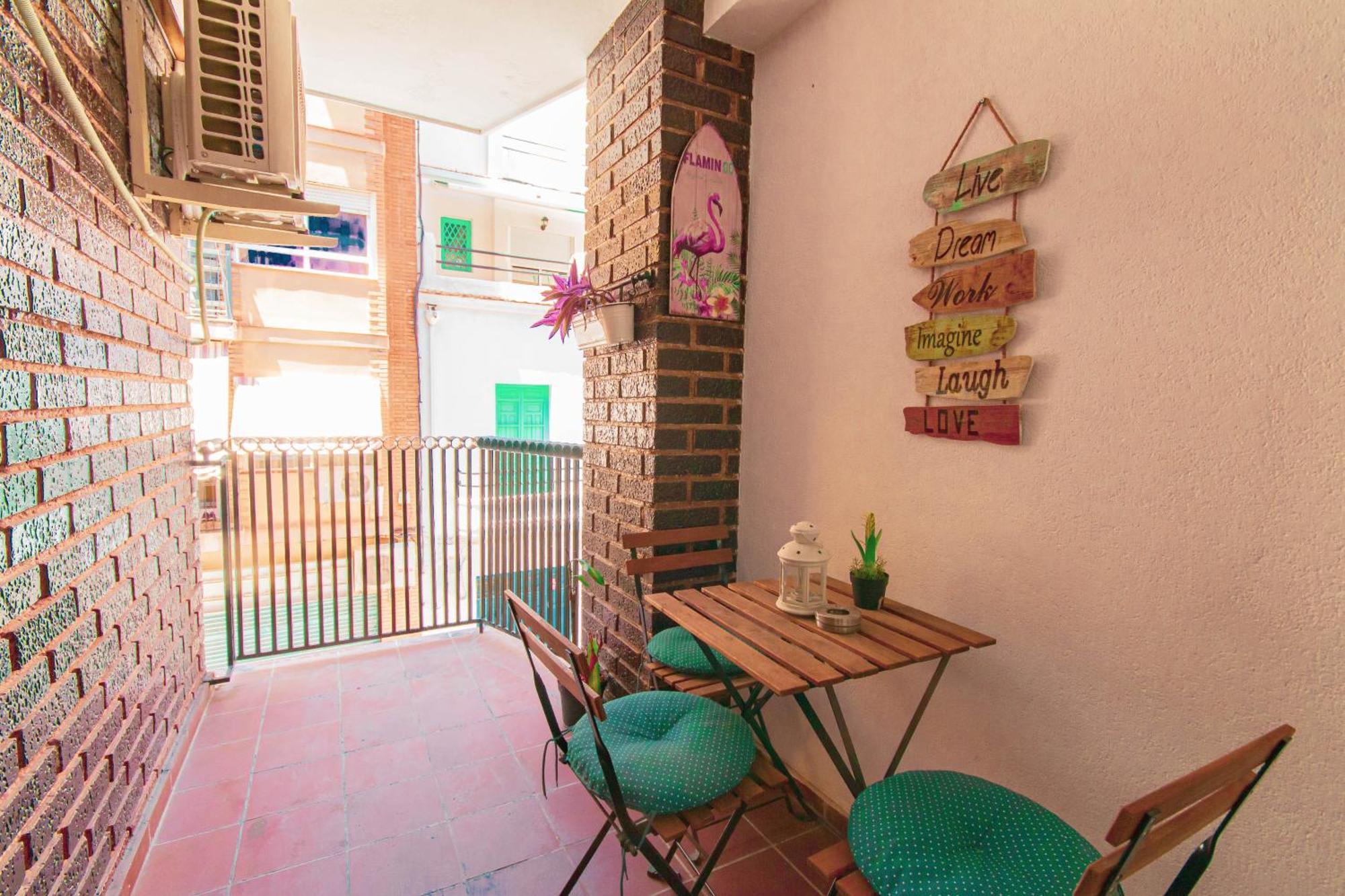Suncastle Apartamentos Alicante -With Sunny Rooftop Terrace And Barbecue Exterior photo