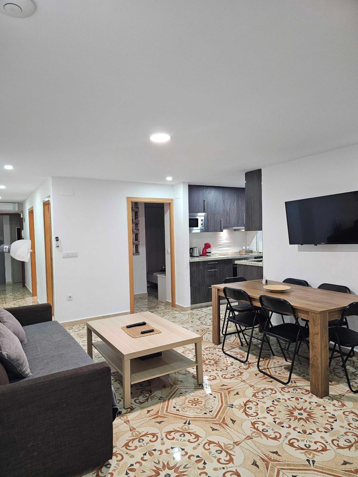 Suncastle Apartamentos Alicante -With Sunny Rooftop Terrace And Barbecue Exterior photo