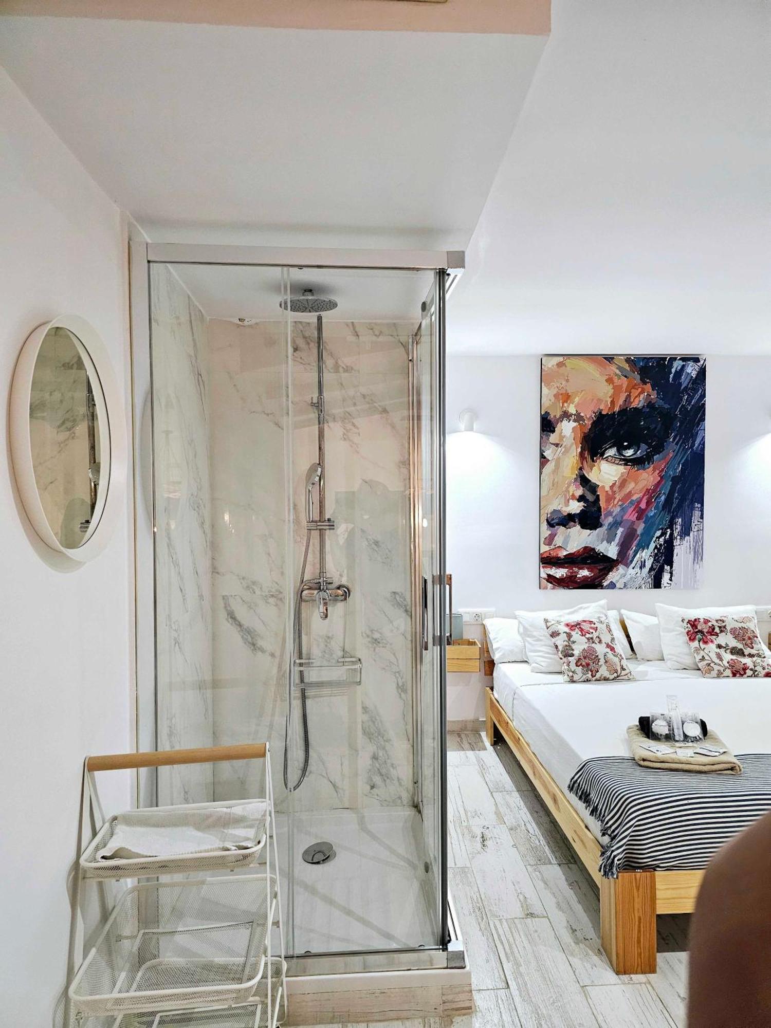 Suncastle Apartamentos Alicante -With Sunny Rooftop Terrace And Barbecue Exterior photo