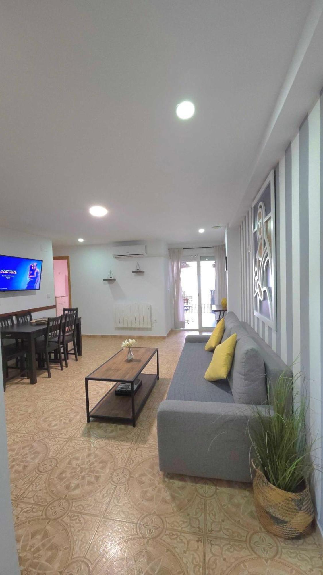 Suncastle Apartamentos Alicante -With Sunny Rooftop Terrace And Barbecue Exterior photo