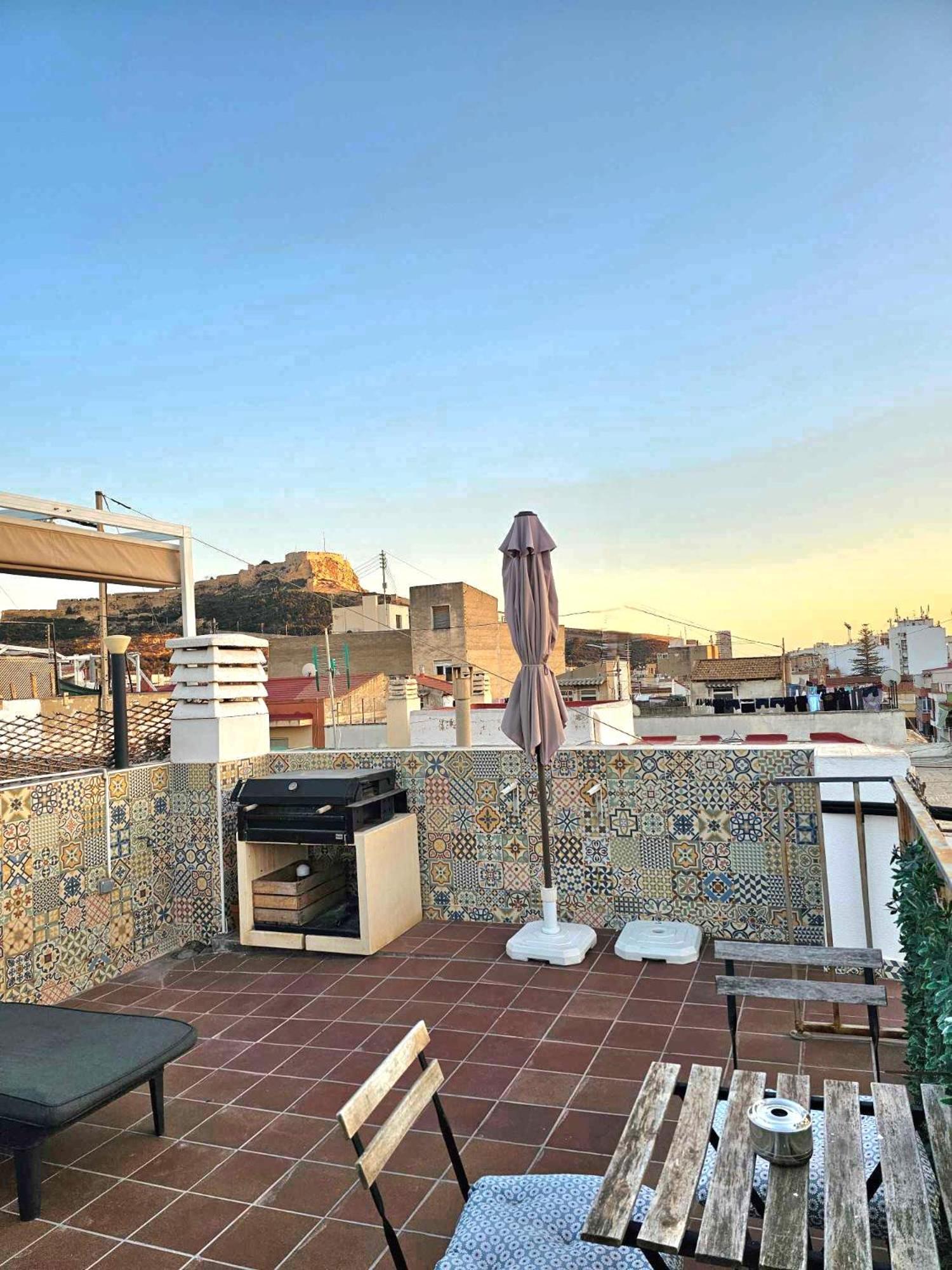Suncastle Apartamentos Alicante -With Sunny Rooftop Terrace And Barbecue Exterior photo