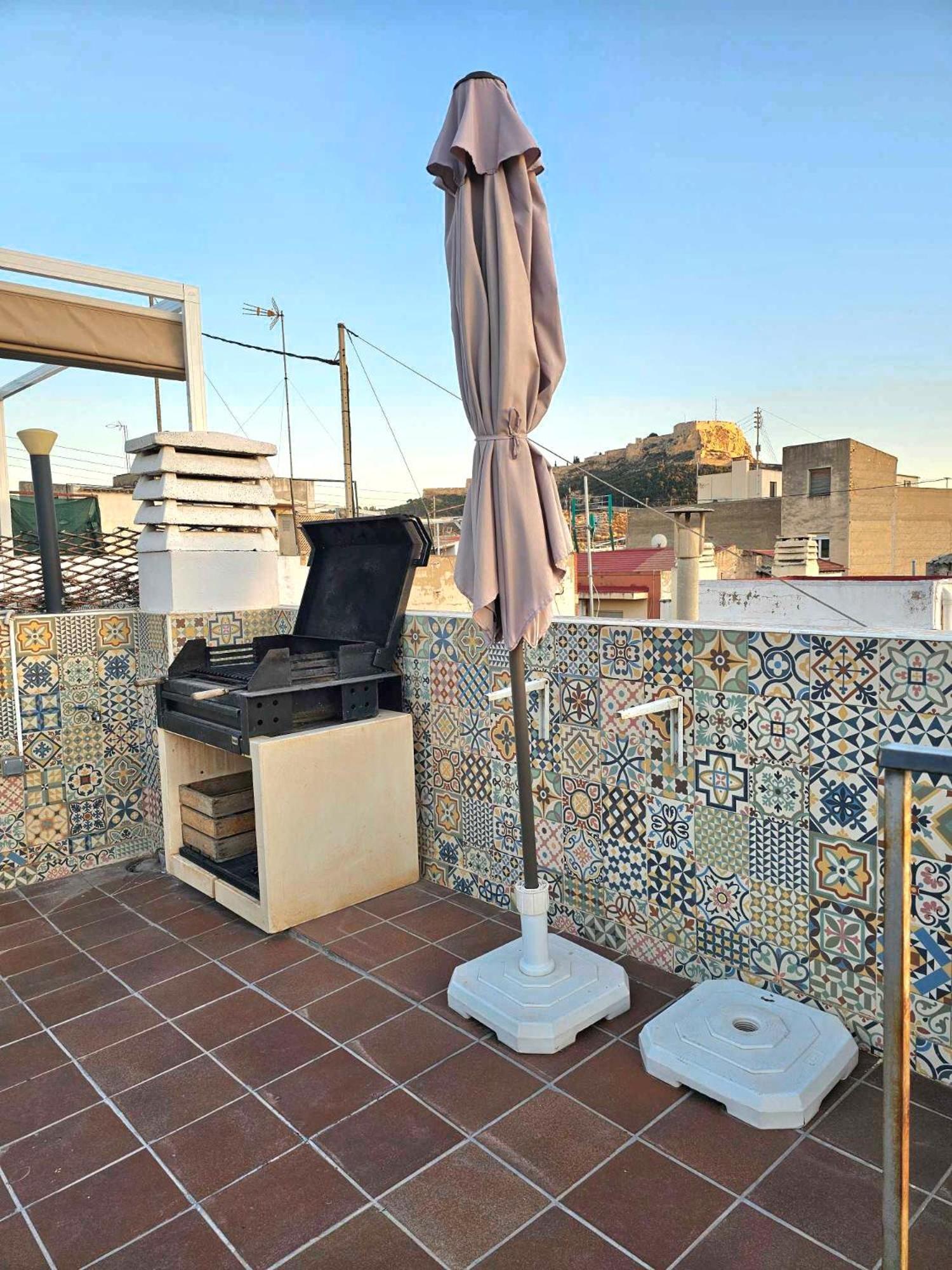 Suncastle Apartamentos Alicante -With Sunny Rooftop Terrace And Barbecue Exterior photo
