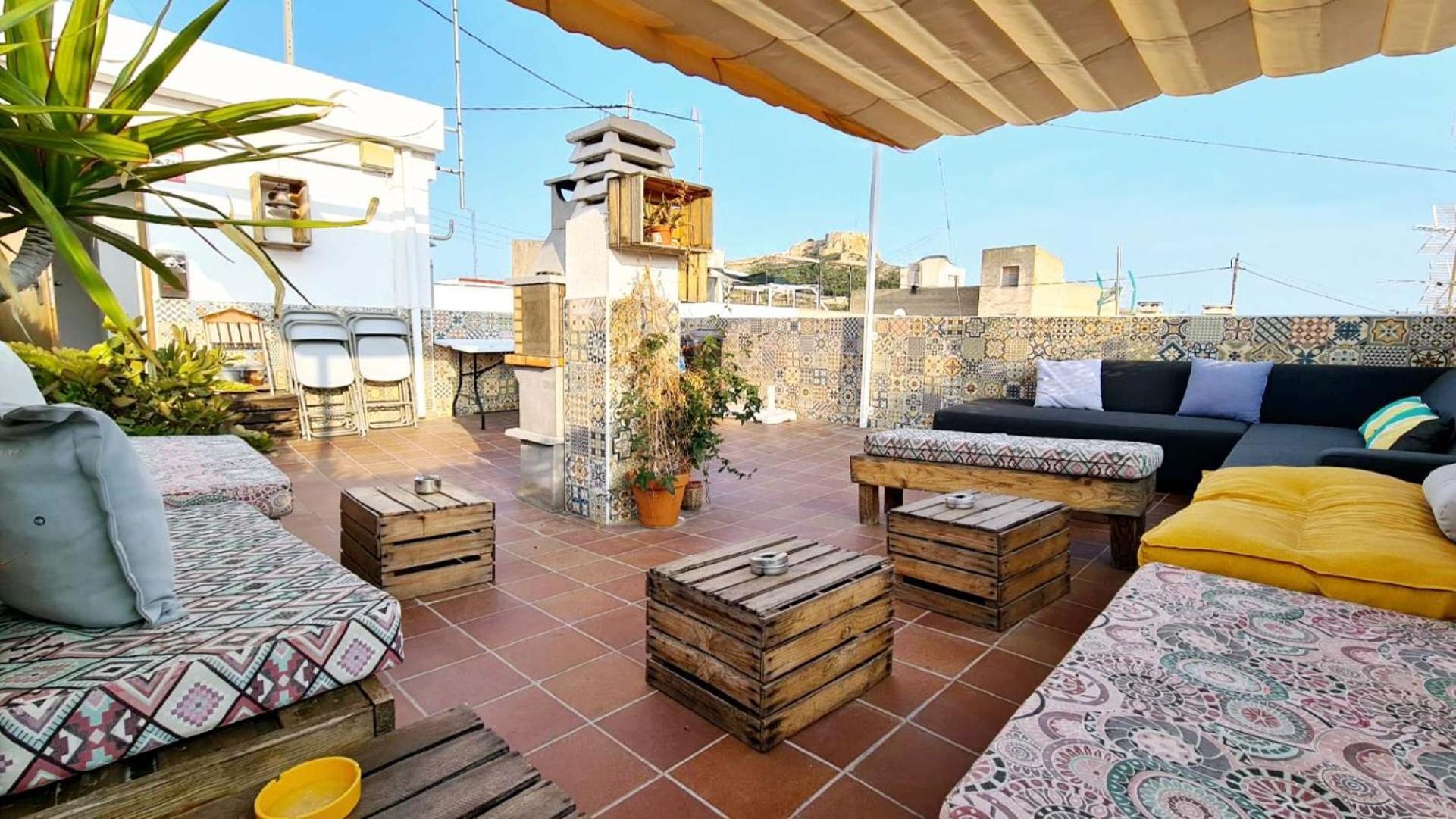Suncastle Apartamentos Alicante -With Sunny Rooftop Terrace And Barbecue Exterior photo